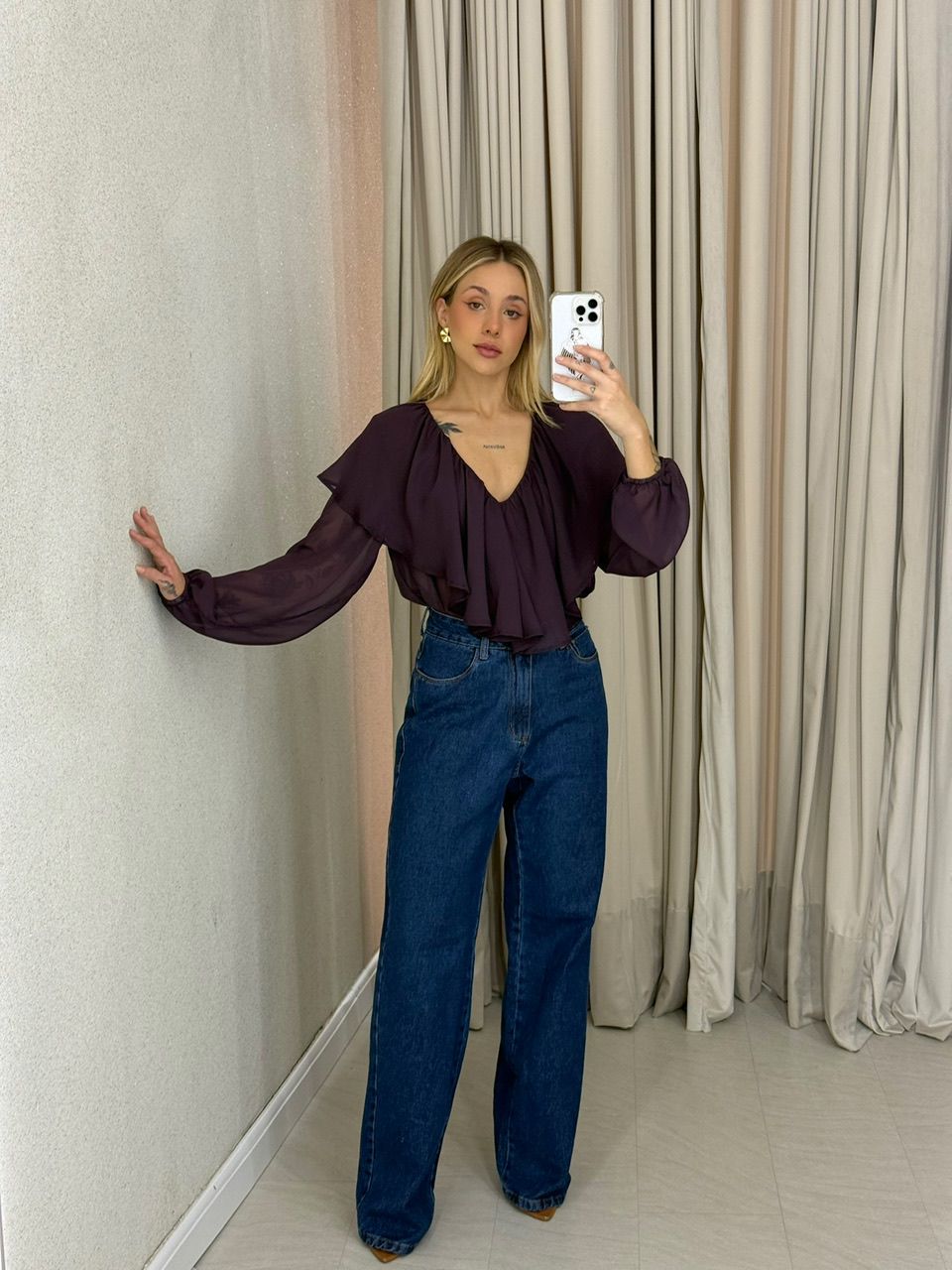 BLUSA TALITA BABADO UVA