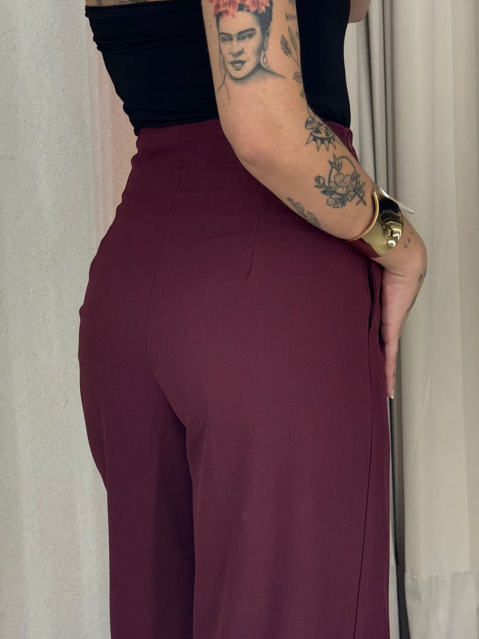 CALÇA CHARLOTTE AMARRAÇÃO VINHO