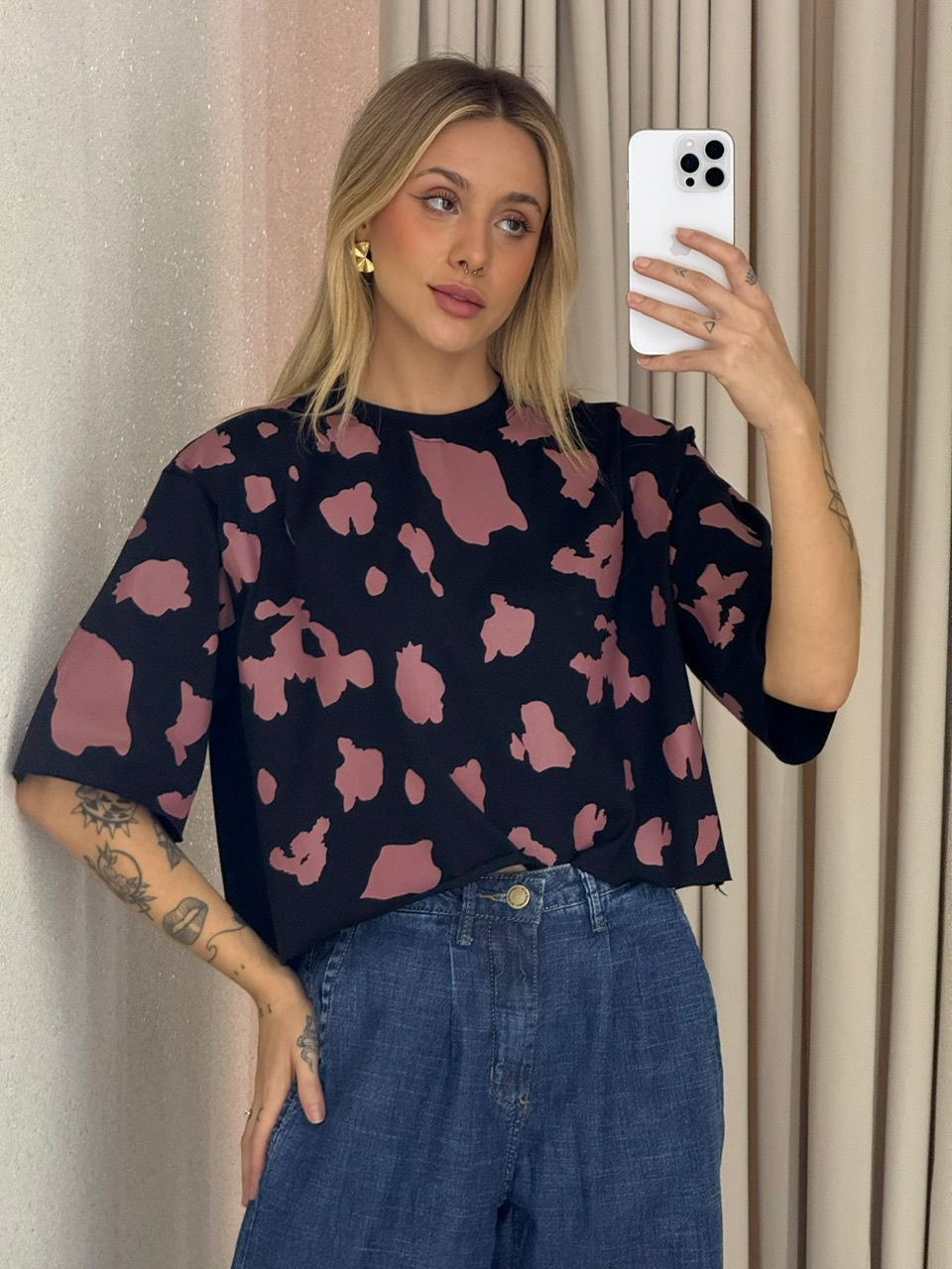 CROPPED REGINA ESTAMPADO PRETO