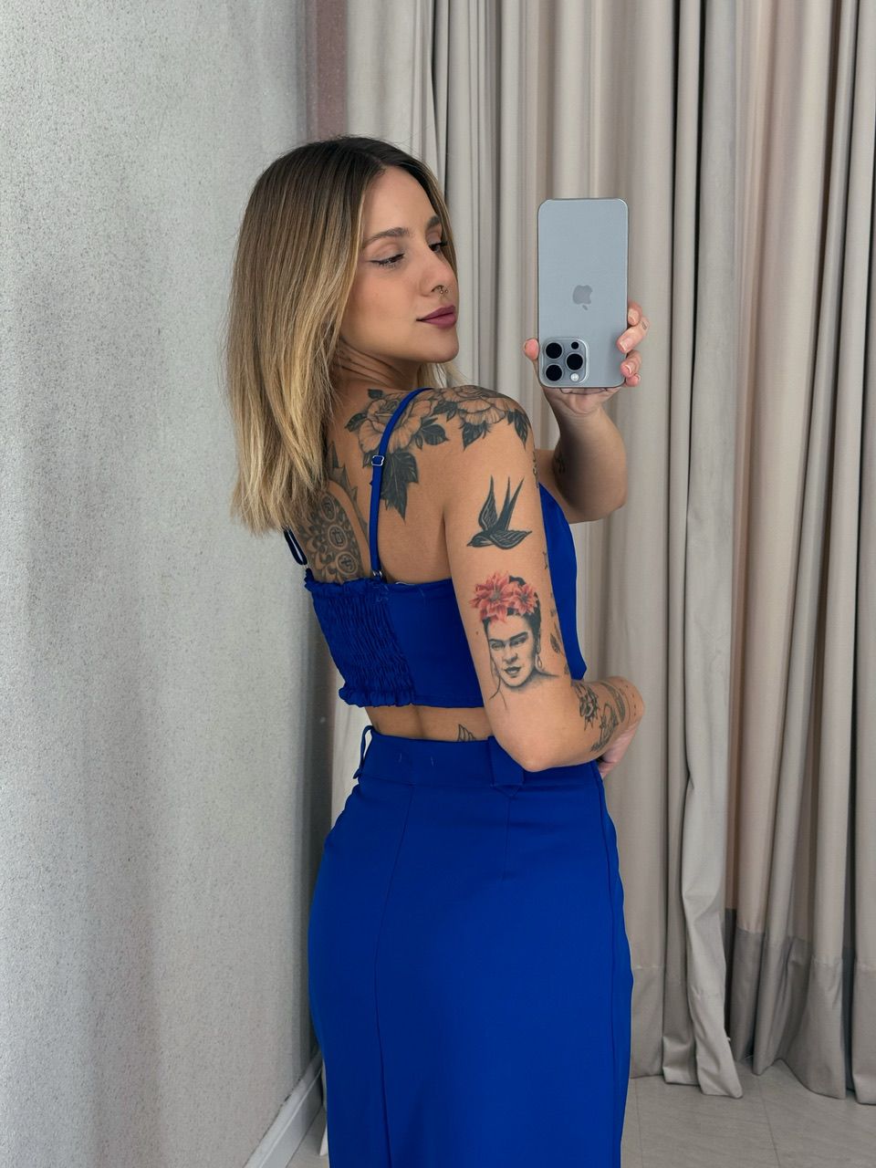 CONJUNTO FELISIA TOP SAIA MIDI azul