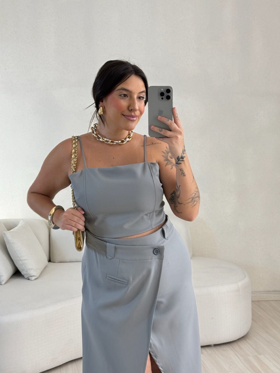 CONJUNTO FELISIA TOP SAIA MIDI Cinza