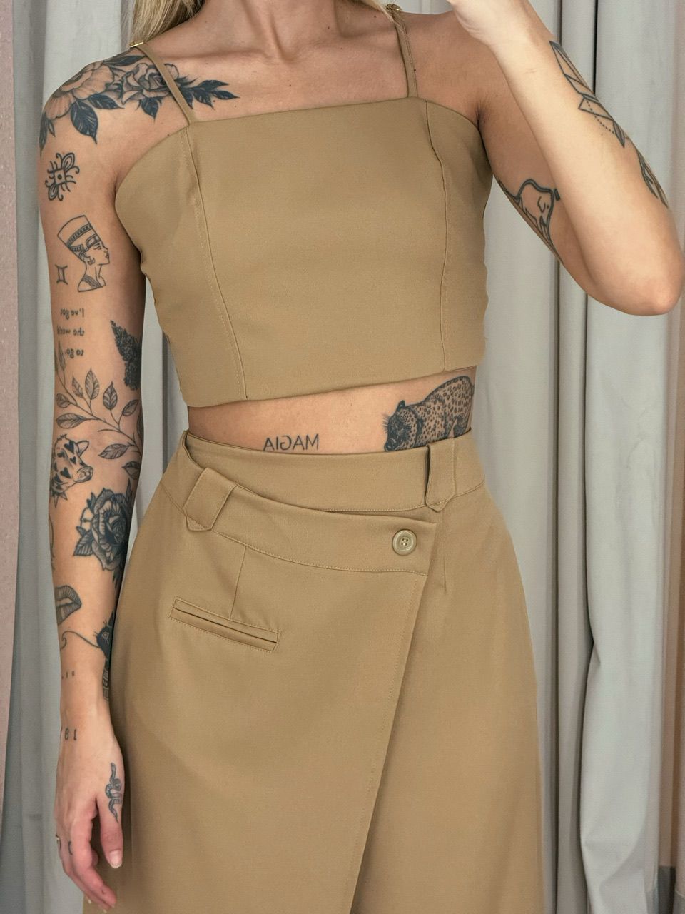 CONJUNTO FELISIA TOP SAIA MIDI Nude