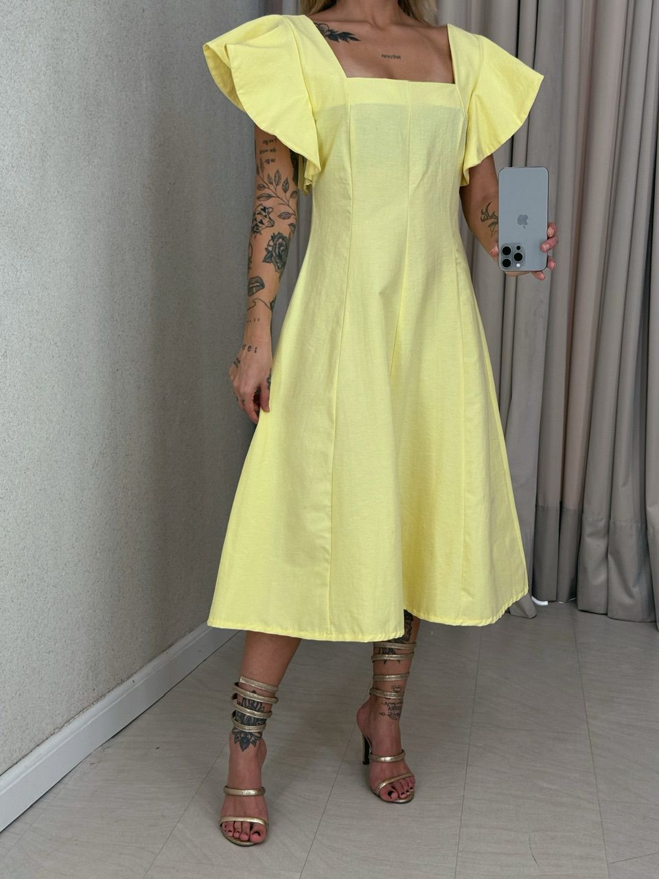 VESTIDO SAMY MANGA BABADO Amarelo