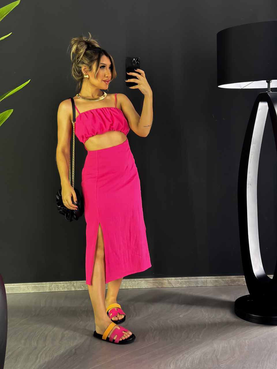 VESTIDO SABRINA ABERTURA FRONTAL PINK