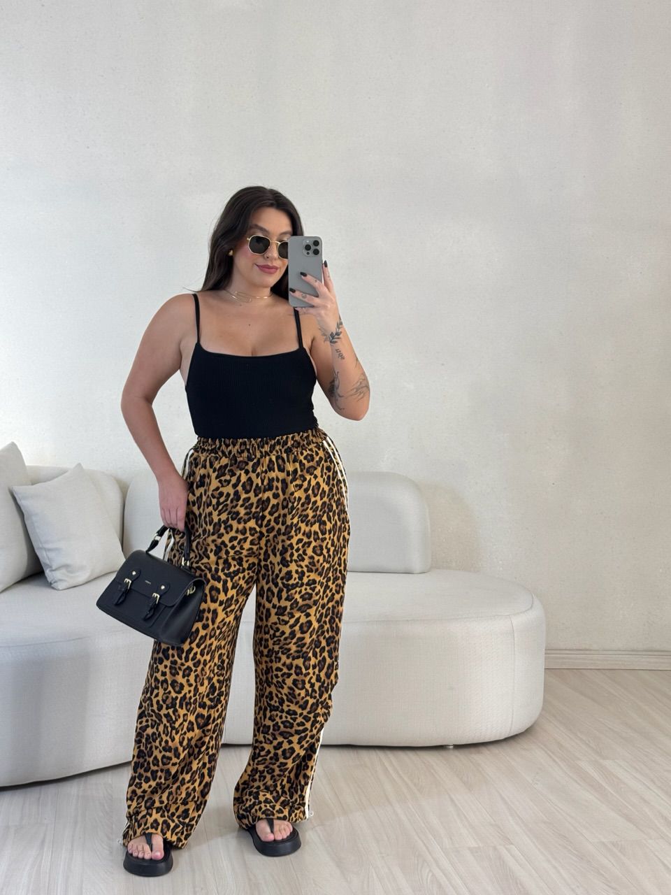 CALÇA VANESSA STREETWEAR ONÇA