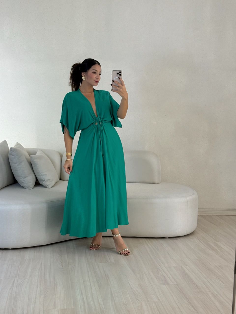 VESTIDO MARISOL LISO VERDE - 0057230014 - CAROLLA FERRARO