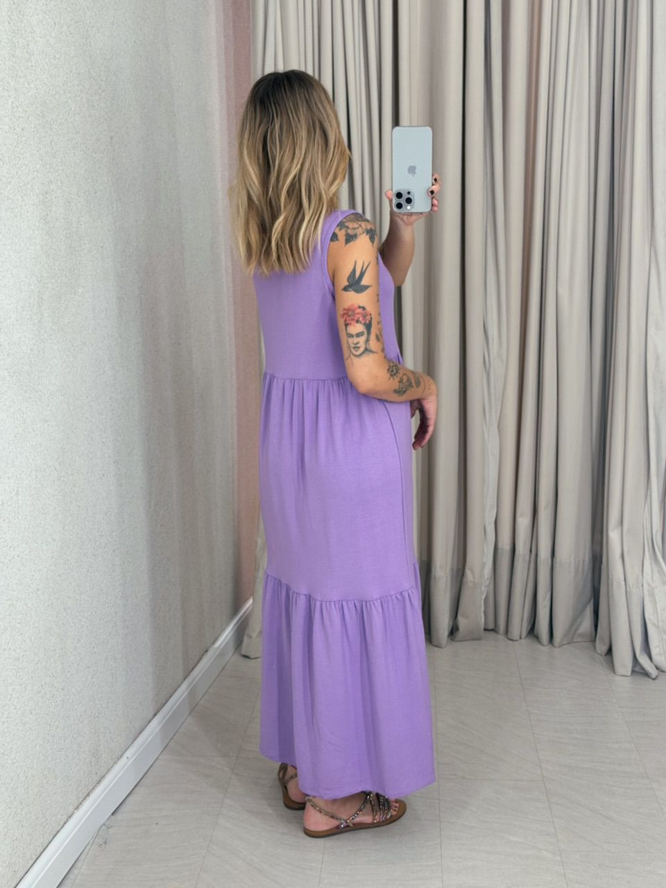 VESTIDO GILDA CAVADO Lilas