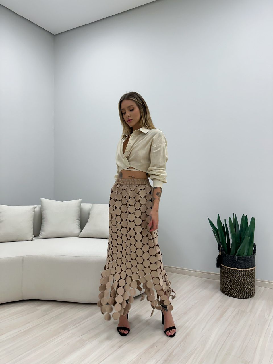 CROPPED CAMISA MANGA LONGA AREIA