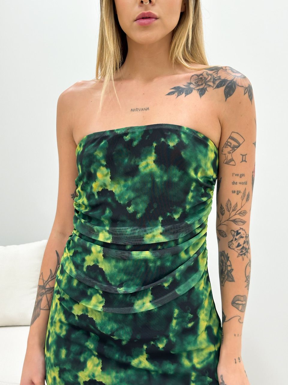 VESTIDO TULE CARLA TOMARA QUE CAIA VERDE