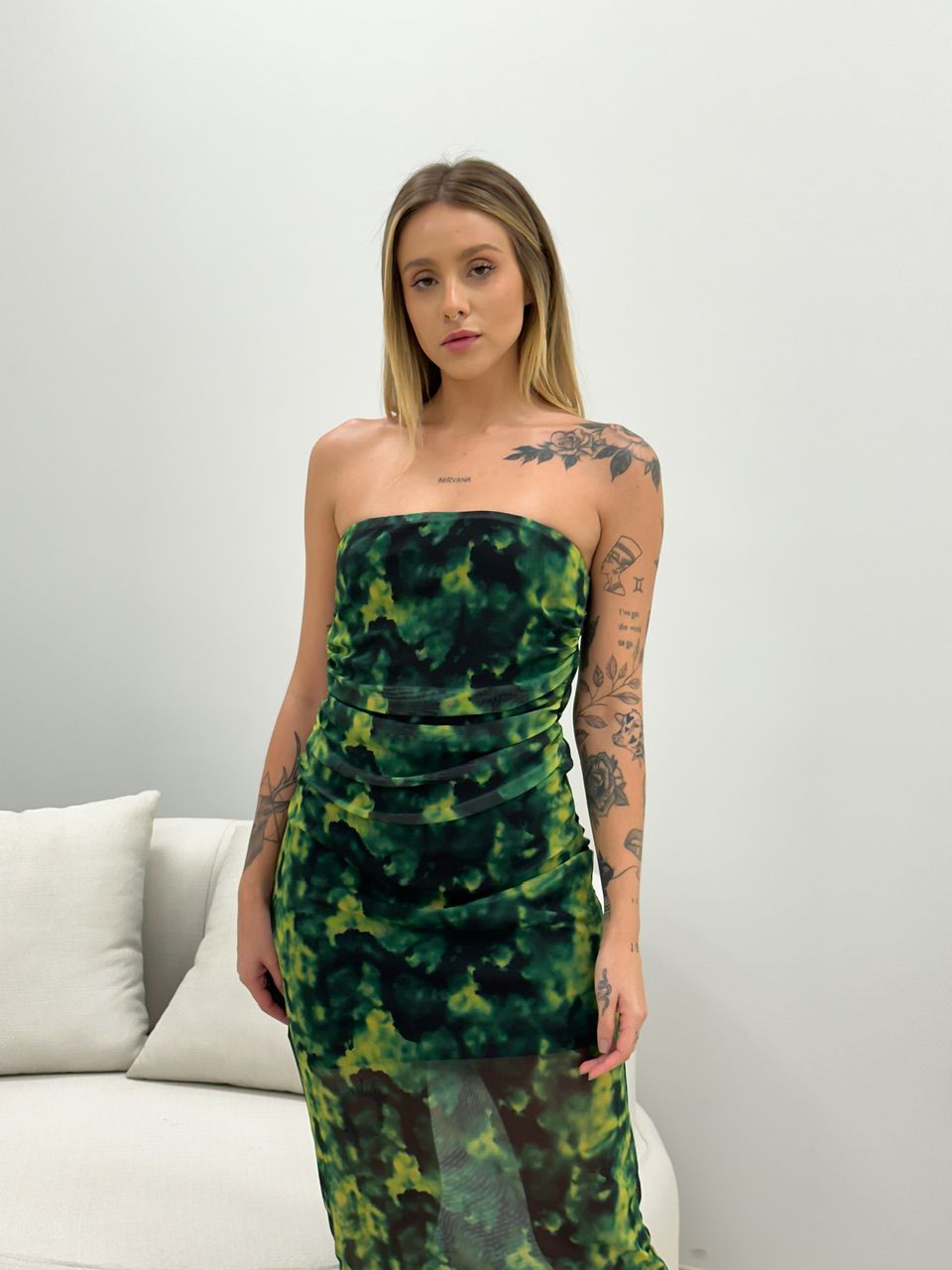 VESTIDO TULE CARLA TOMARA QUE CAIA VERDE - 0045830... - CAROLLA FERRARO