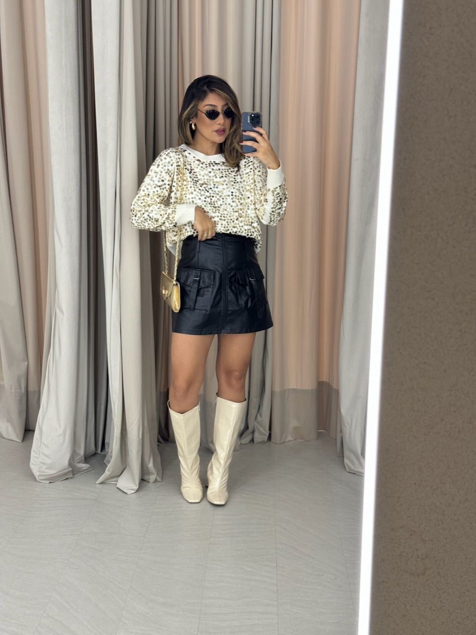 TRICOT GABI LANTEJOULA DOURADO