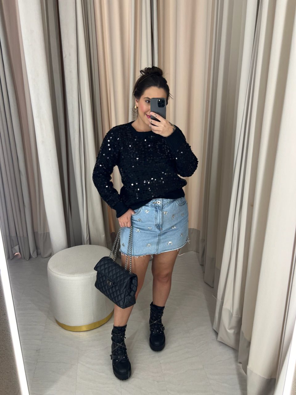 TRICOT GABI LANTEJOULA PRETO