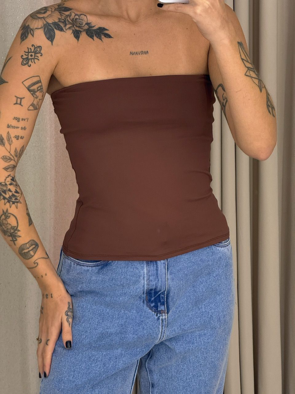 BLUSA ALINE TOMARA QUE CAIA Marrom