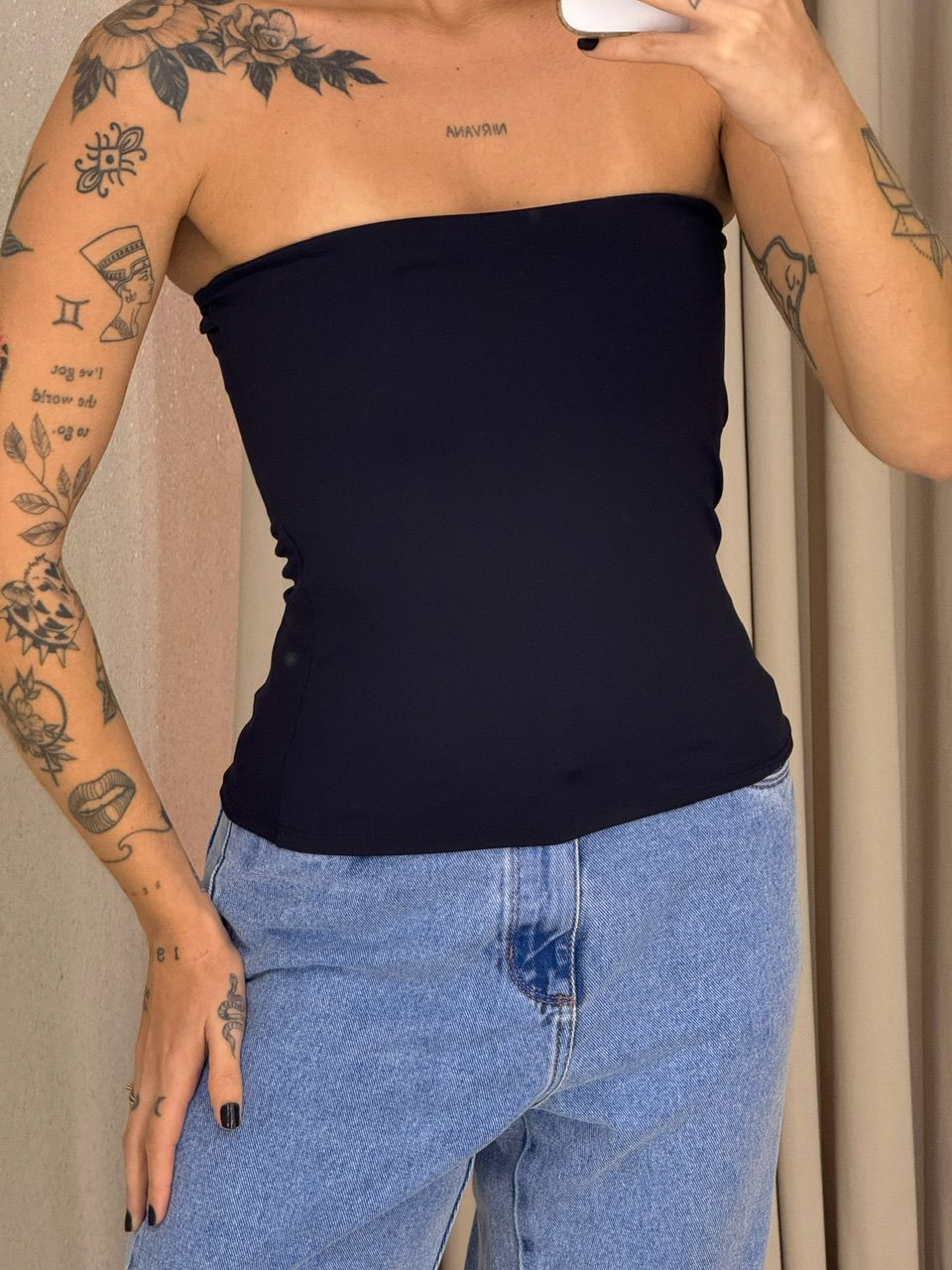 BLUSA ALINE TOMARA QUE CAIA Preta