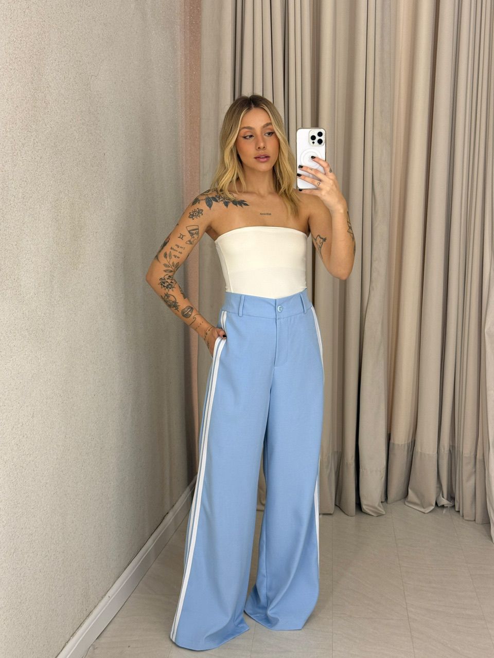 CALÇA KATHERINE LISTRAS BABY BLUE