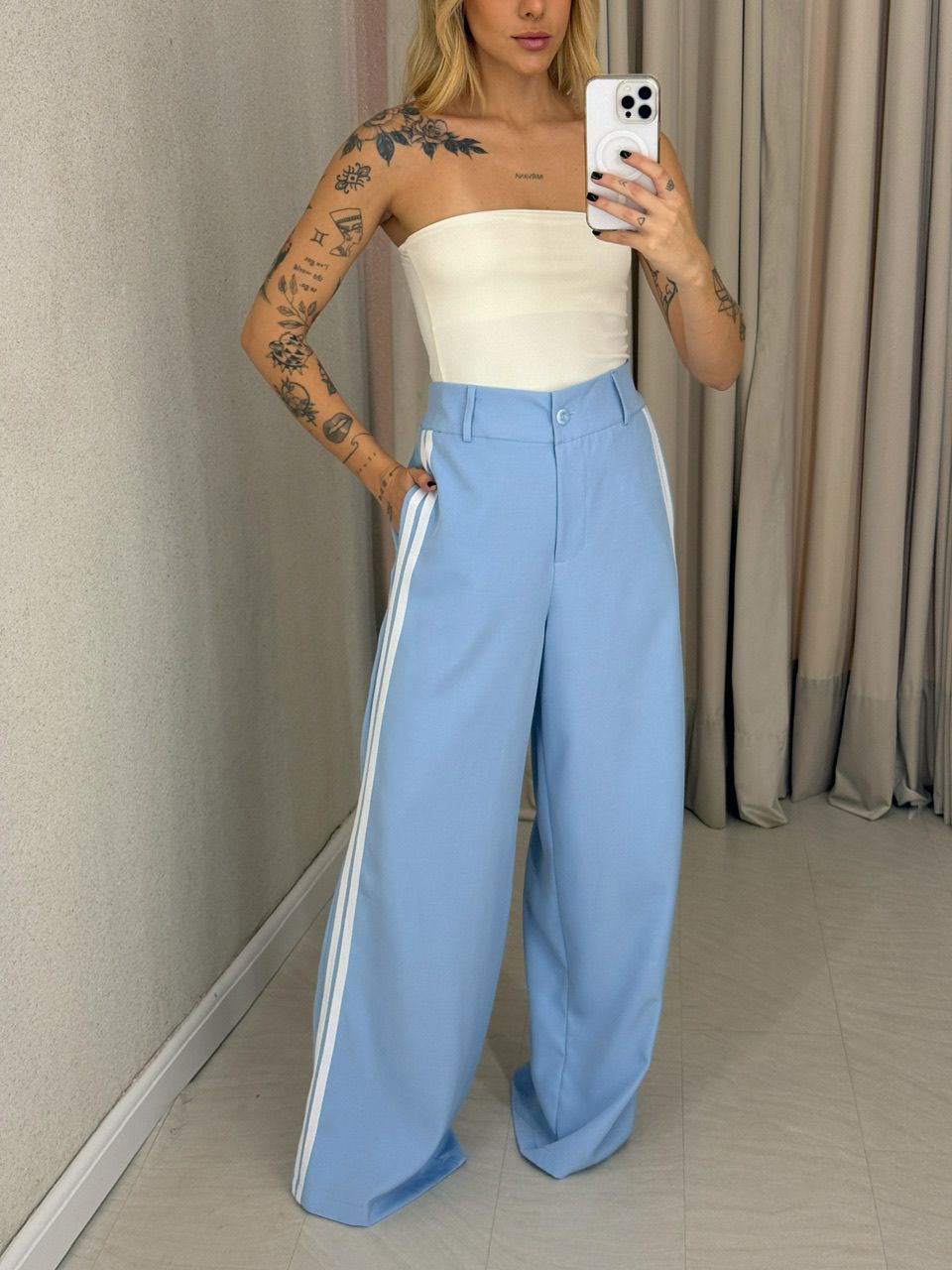 CALÇA KATHERINE LISTRAS BABY BLUE