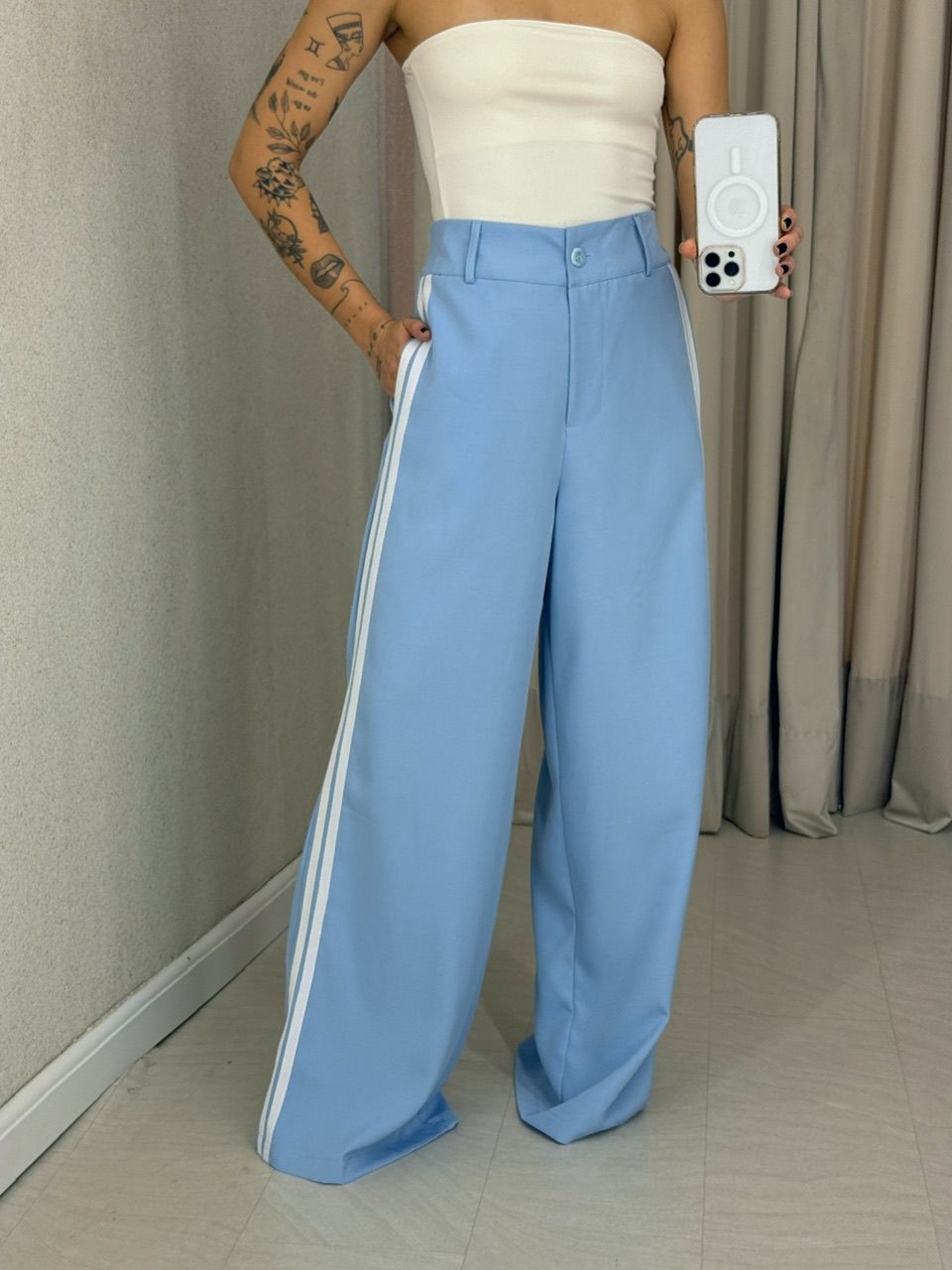 CALÇA KATHERINE LISTRAS BABY BLUE - 0060640365 - CAROLLA FERRARO