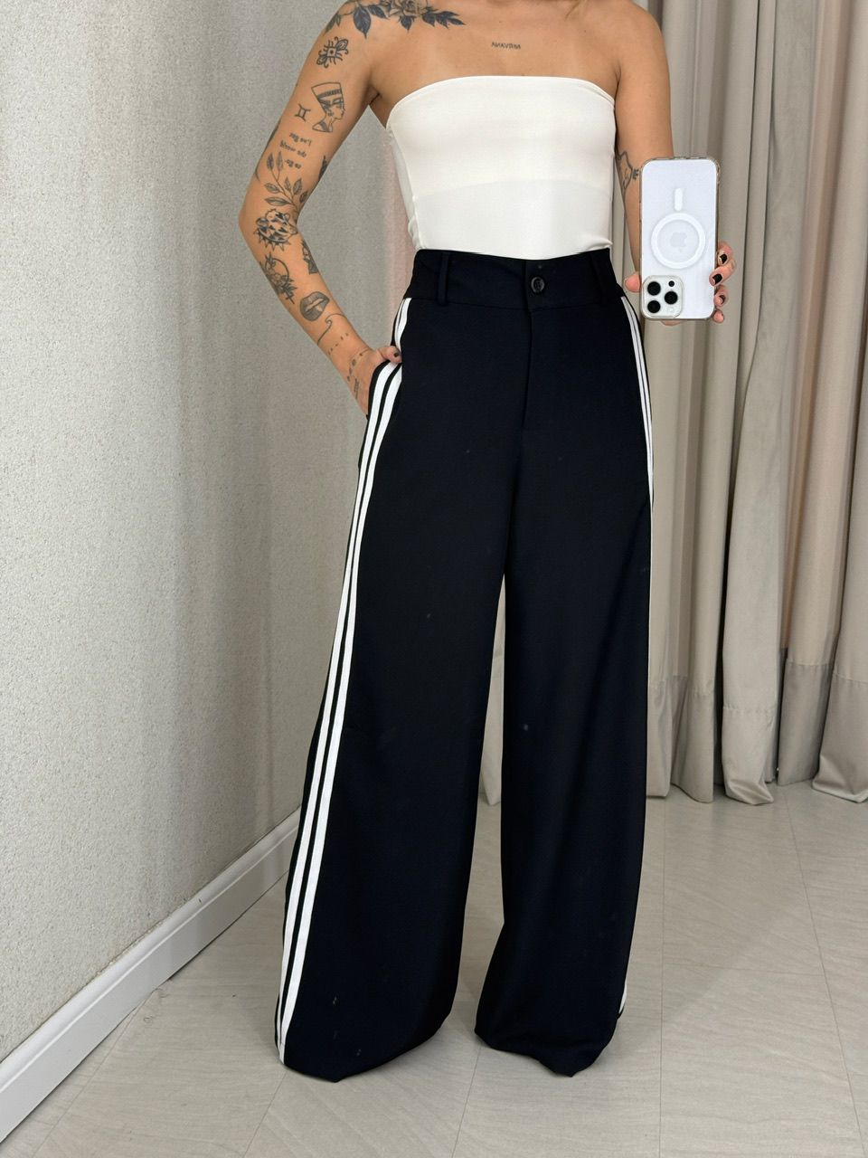 CALÇA KATHERINE LISTRAS Preta - 0060640033 - CAROLLA FERRARO