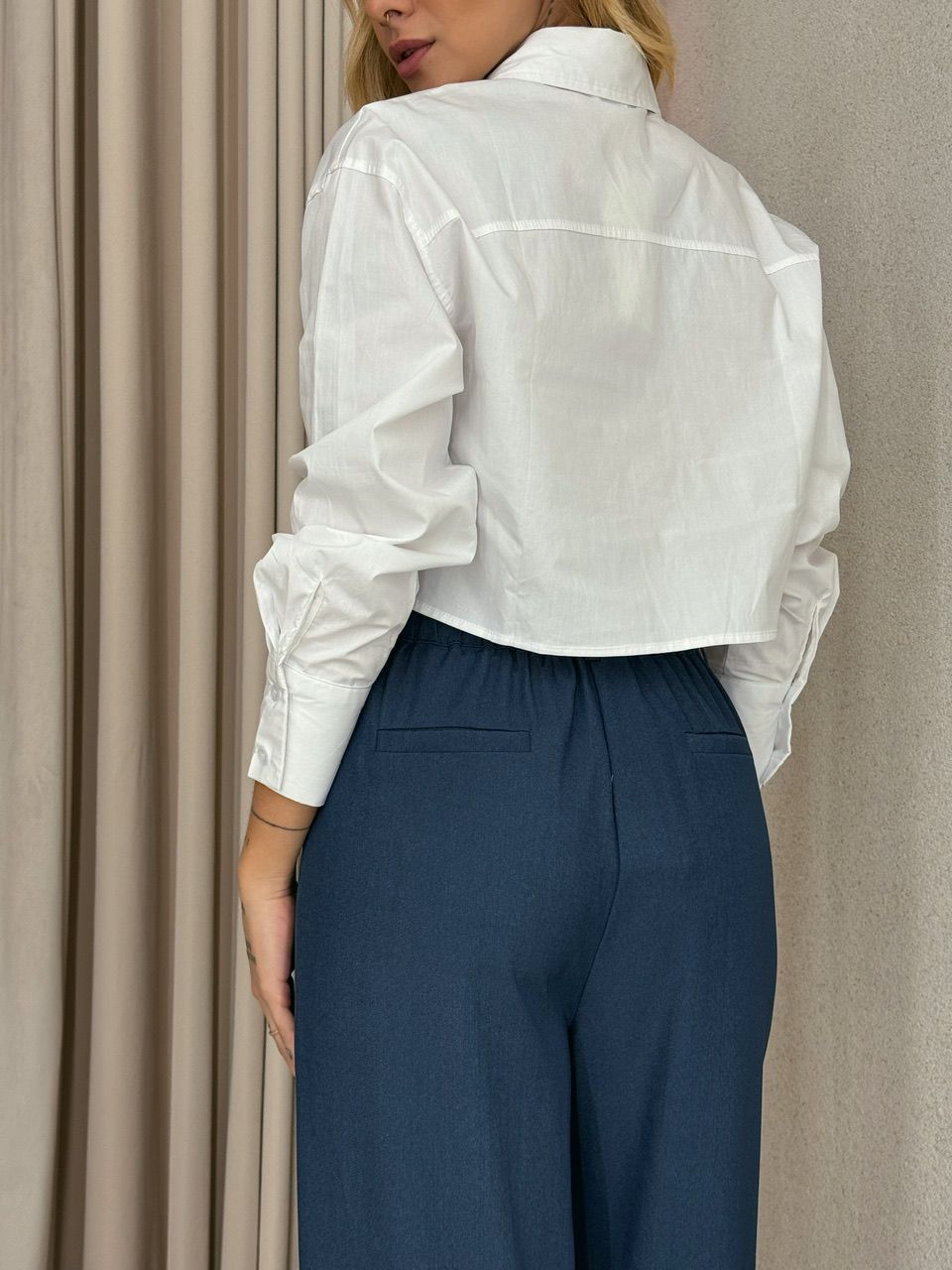 CAMISA CROPPED LUNA BRANCO