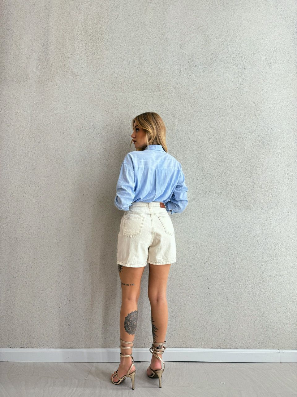 CAMISA MAITÊ LISTRADA AZUL