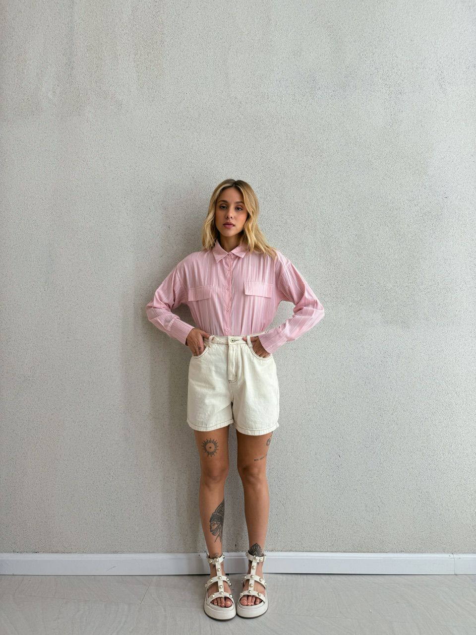 CAMISA MAITÊ LISTRADA ROSA