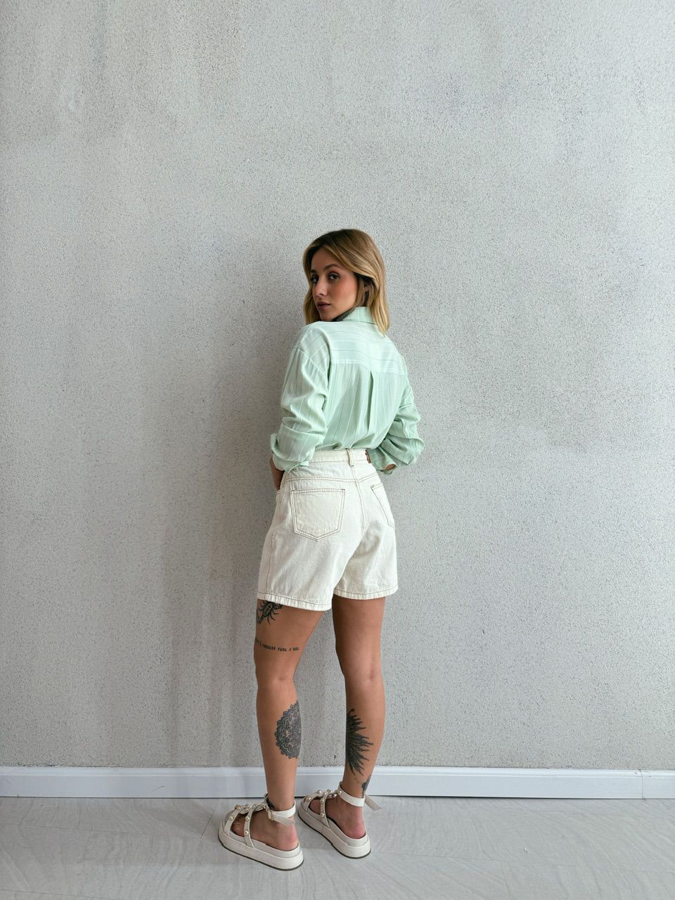 CAMISA MAITÊ LISTRADA VERDE