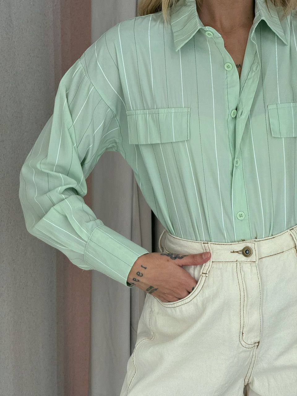 CAMISA MAITÊ LISTRADA VERDE
