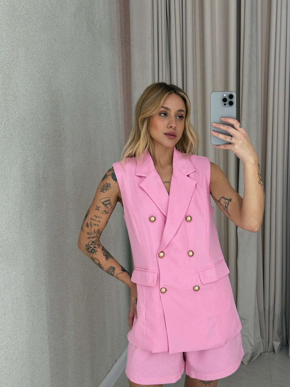 CONJUNTO NÁDIA SHORT COLETE ROSA