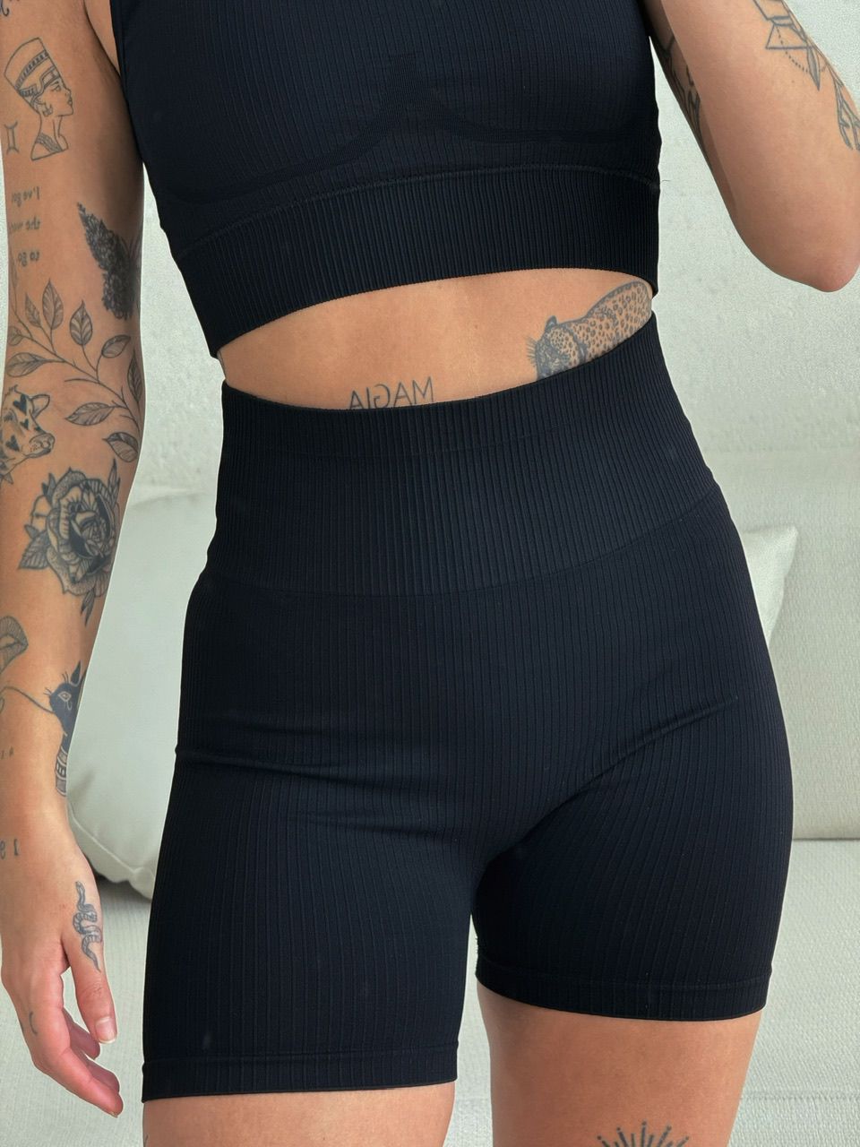 CONJUNTO TOP BOJO SHORT PRETO