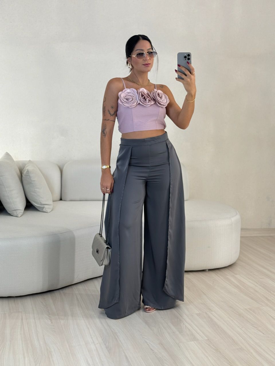 CALÇA SOFIA ACETINADA Cinza - 0056240091 - CAROLLA FERRARO