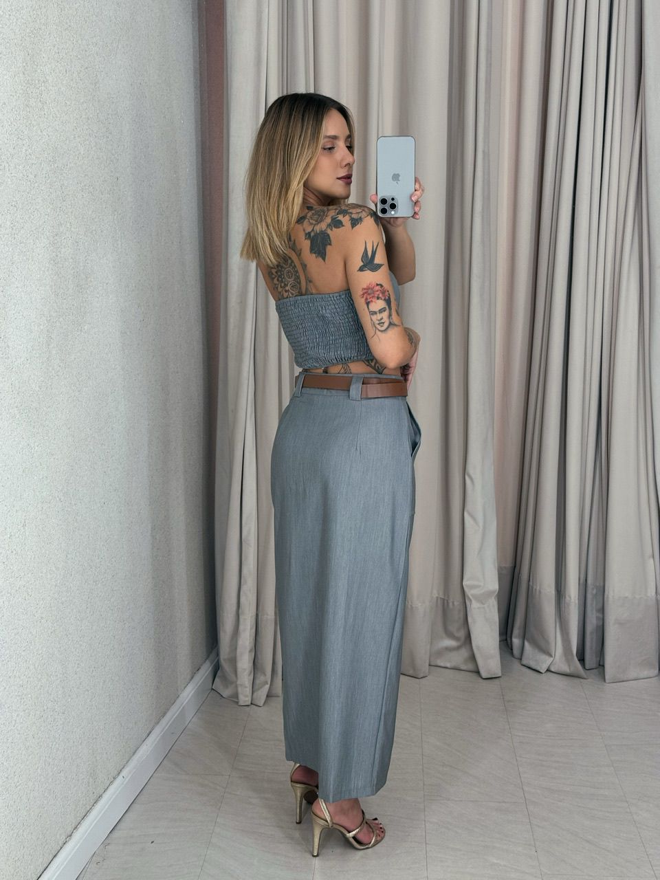 CONJUNTO ARIEL SAIA CINZA