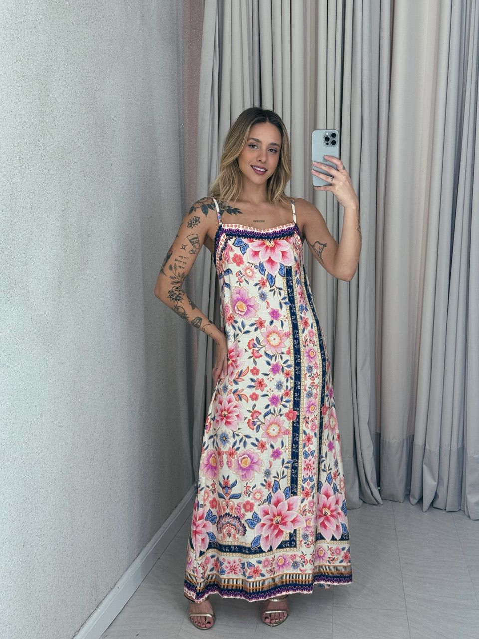 VESTIDO VIOLETA ALÇA OFF/ROSA - 0057190369 - CAROLLA FERRARO