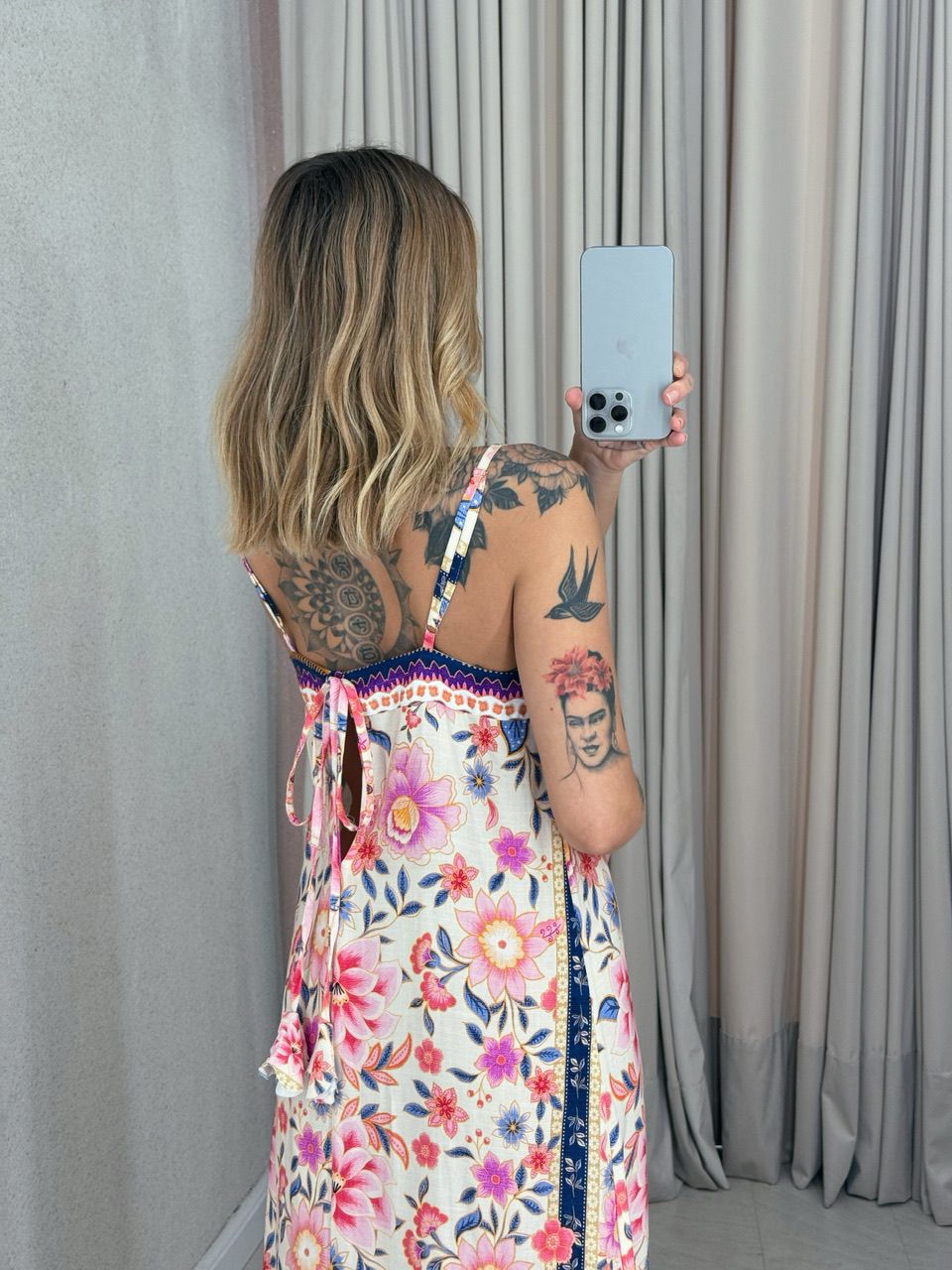 VESTIDO VIOLETA ALÇA OFF/ROSA