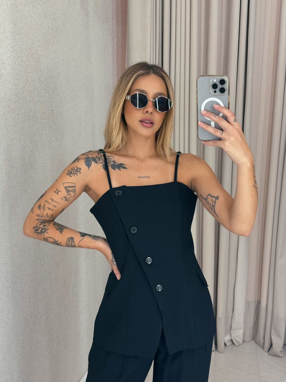 CONJUNTO CHARLENE BLUSA BOTÕES PRETO