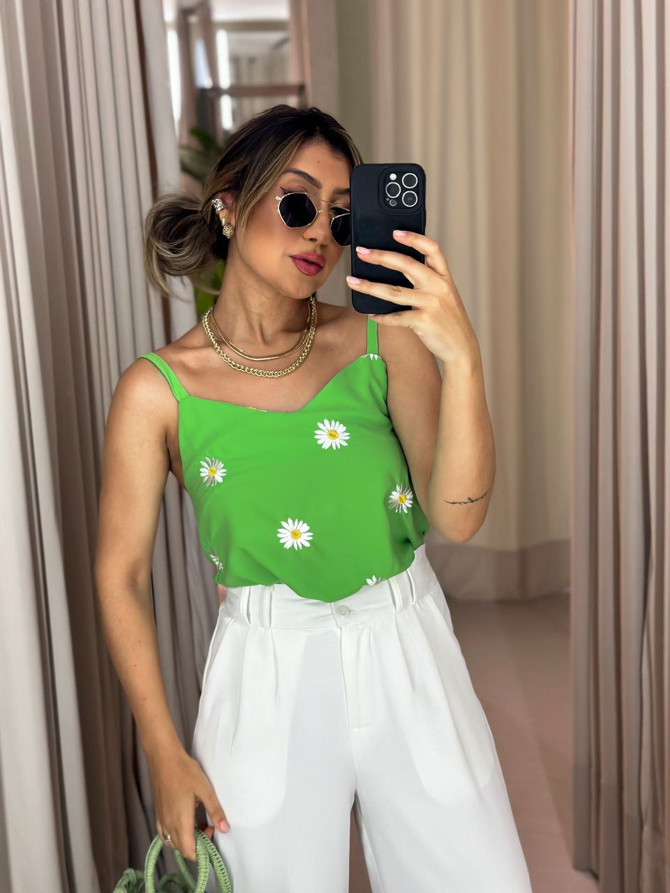 BLUSA MARGARIDA ALÇA VERDE - 0047400014 - CAROLLA FERRARO