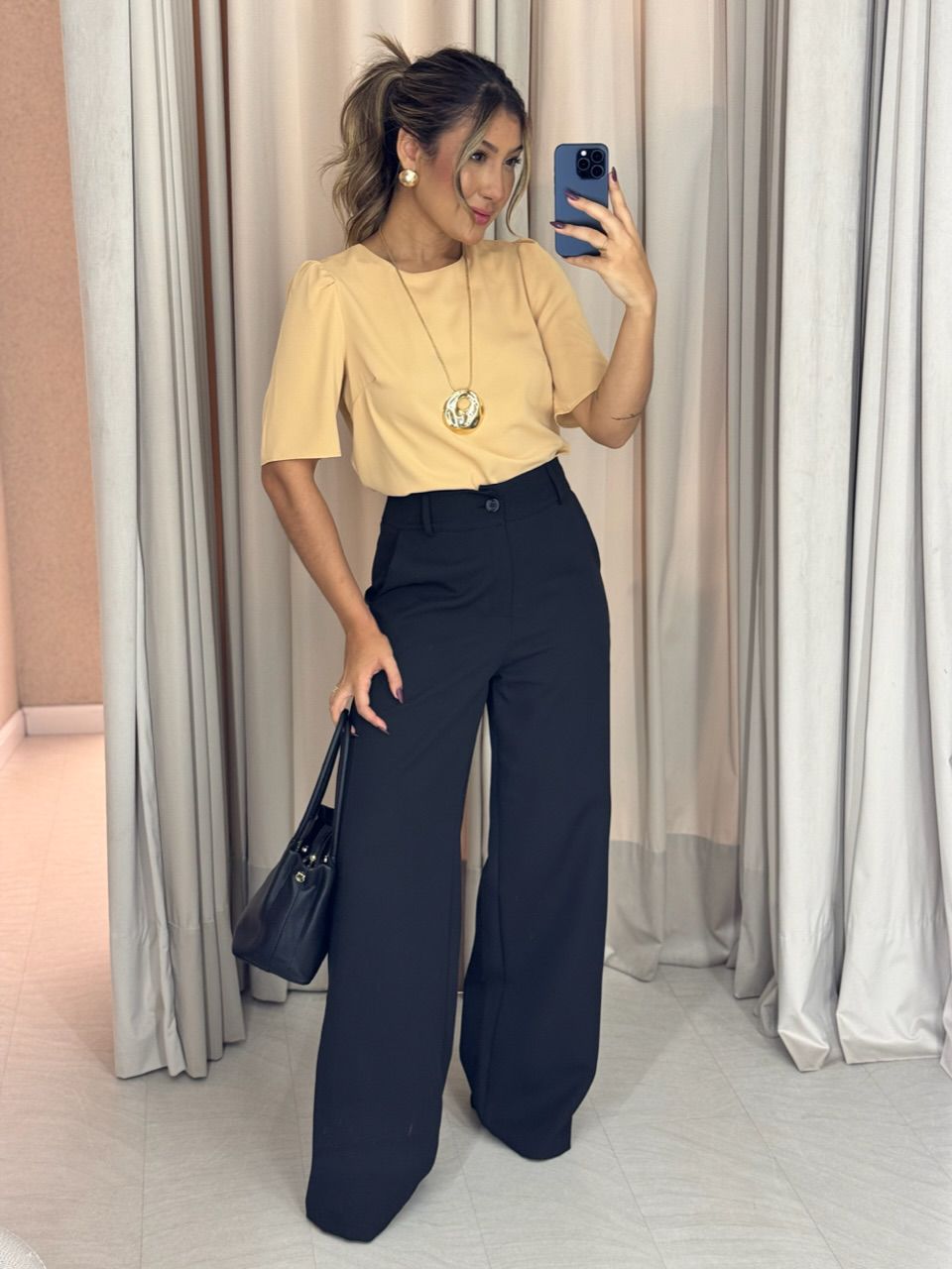 BLUSA KAREN BASIC NUDE - 0061110049 - CAROLLA FERRARO