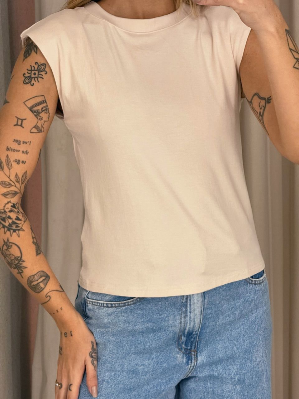 BLUSA JOANA MUSCLE AREIA