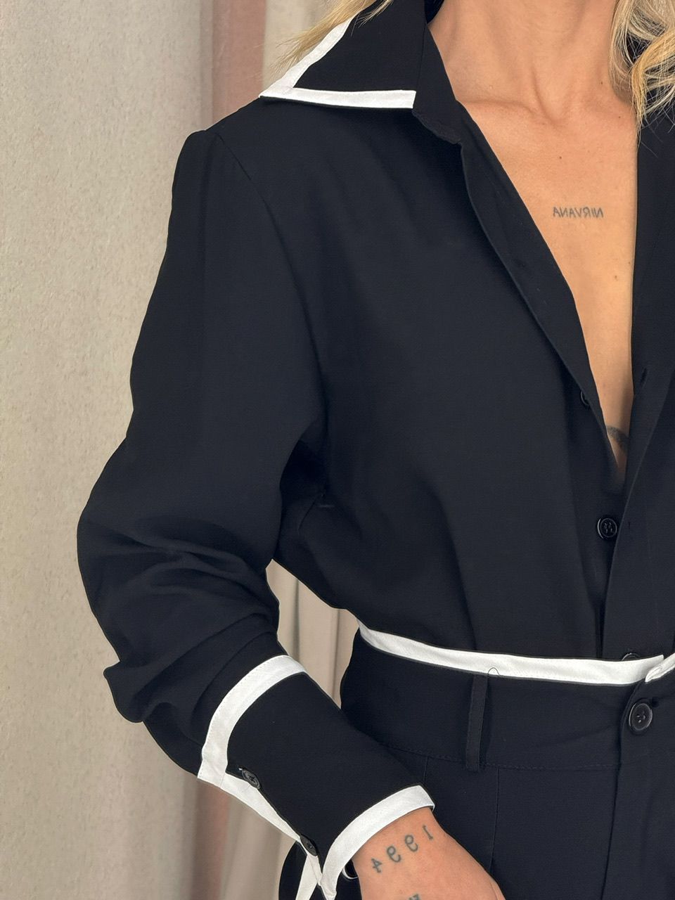 CONJUNTO ANA FLÁVIA CAMISA PRETO