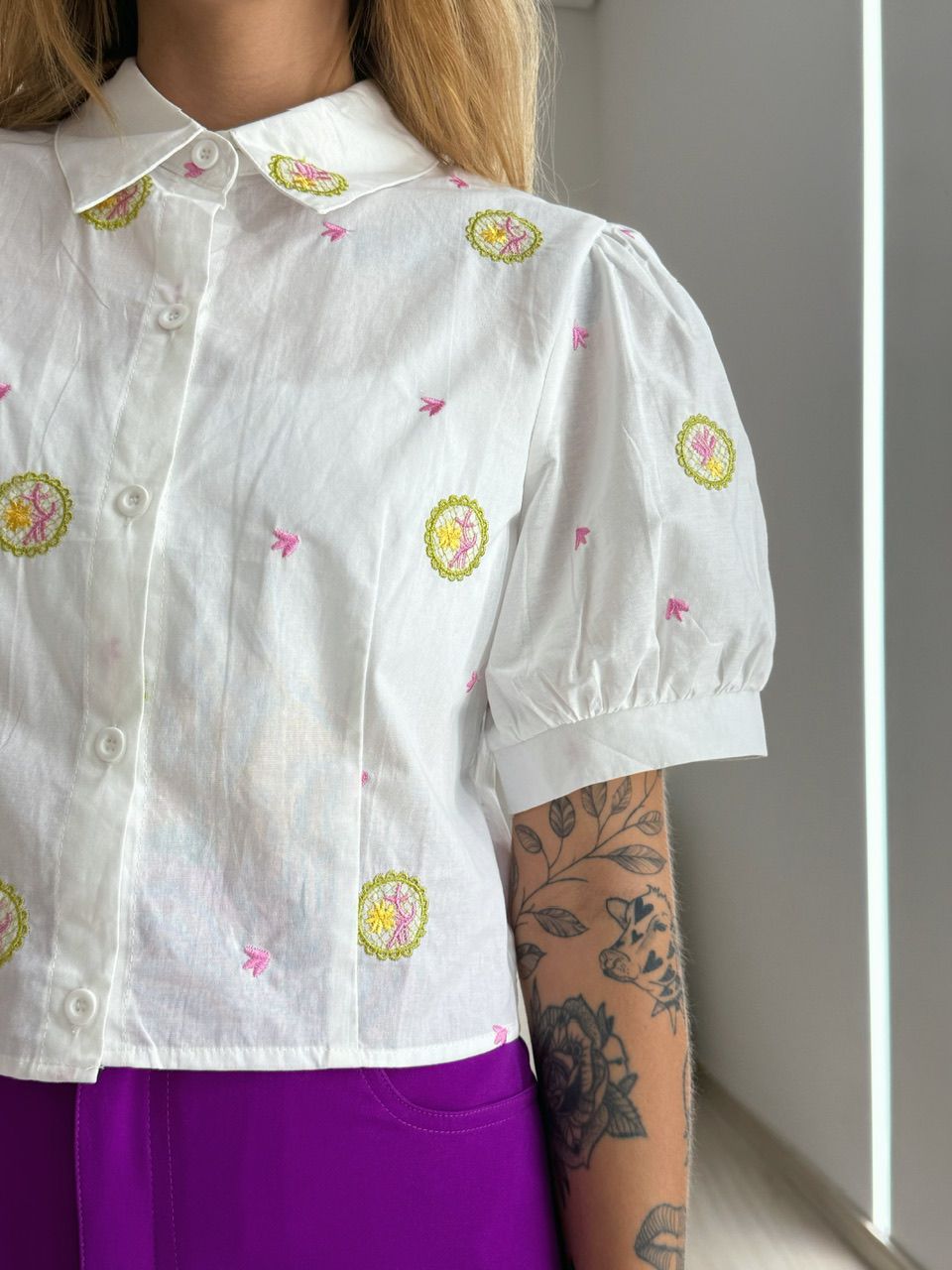 CAMISA MARIANE CURTA OFF