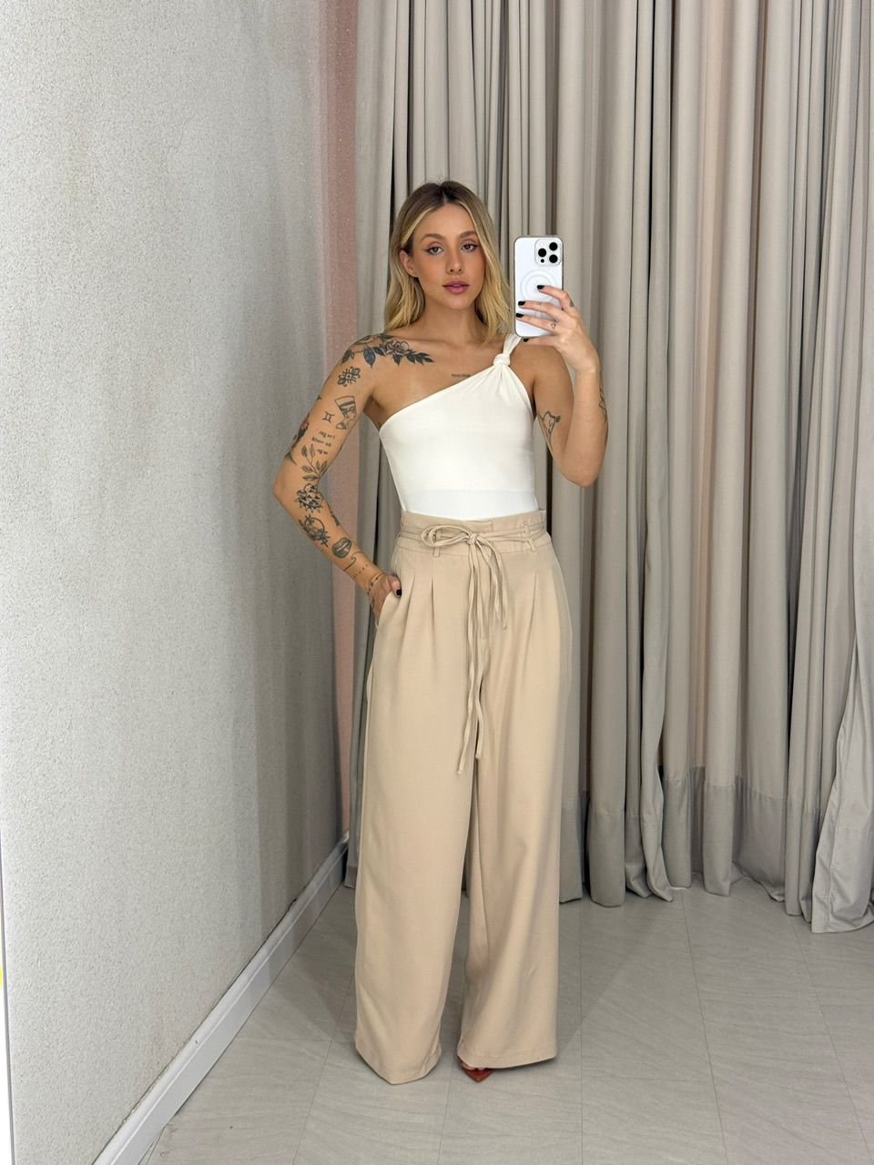 CALÇA YASMIN PANTALONA NUDE