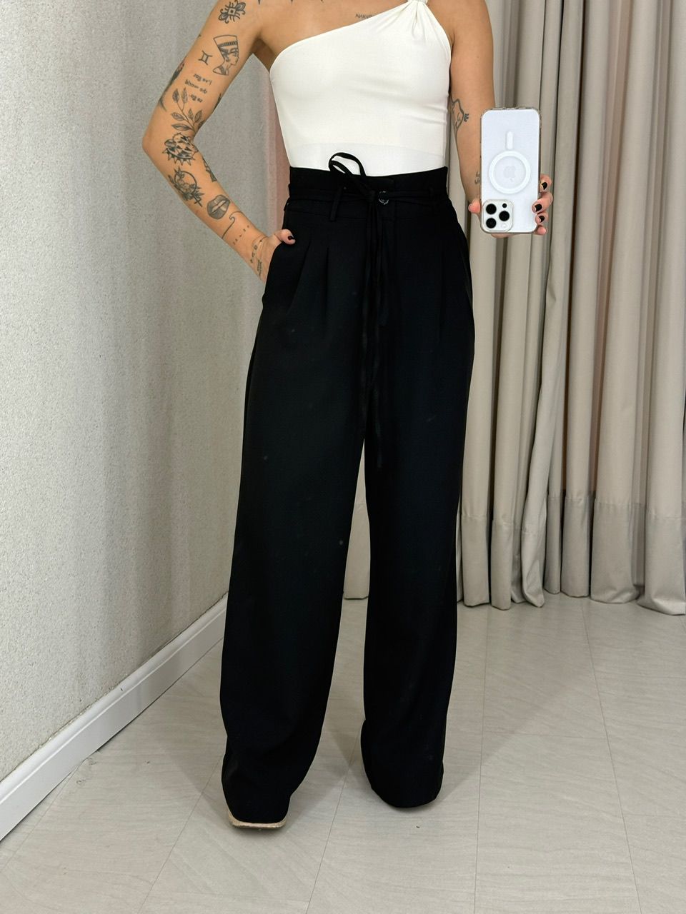 CALÇA YASMIN PANTALONA PRETO - 0063320032 - CAROLLA FERRARO