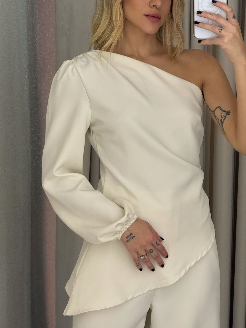 CONJUNTO DENISE NULA MANGA AREIA