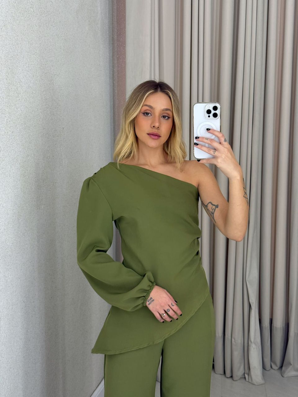 CONJUNTO DENISE NULA MANGA OLIVA