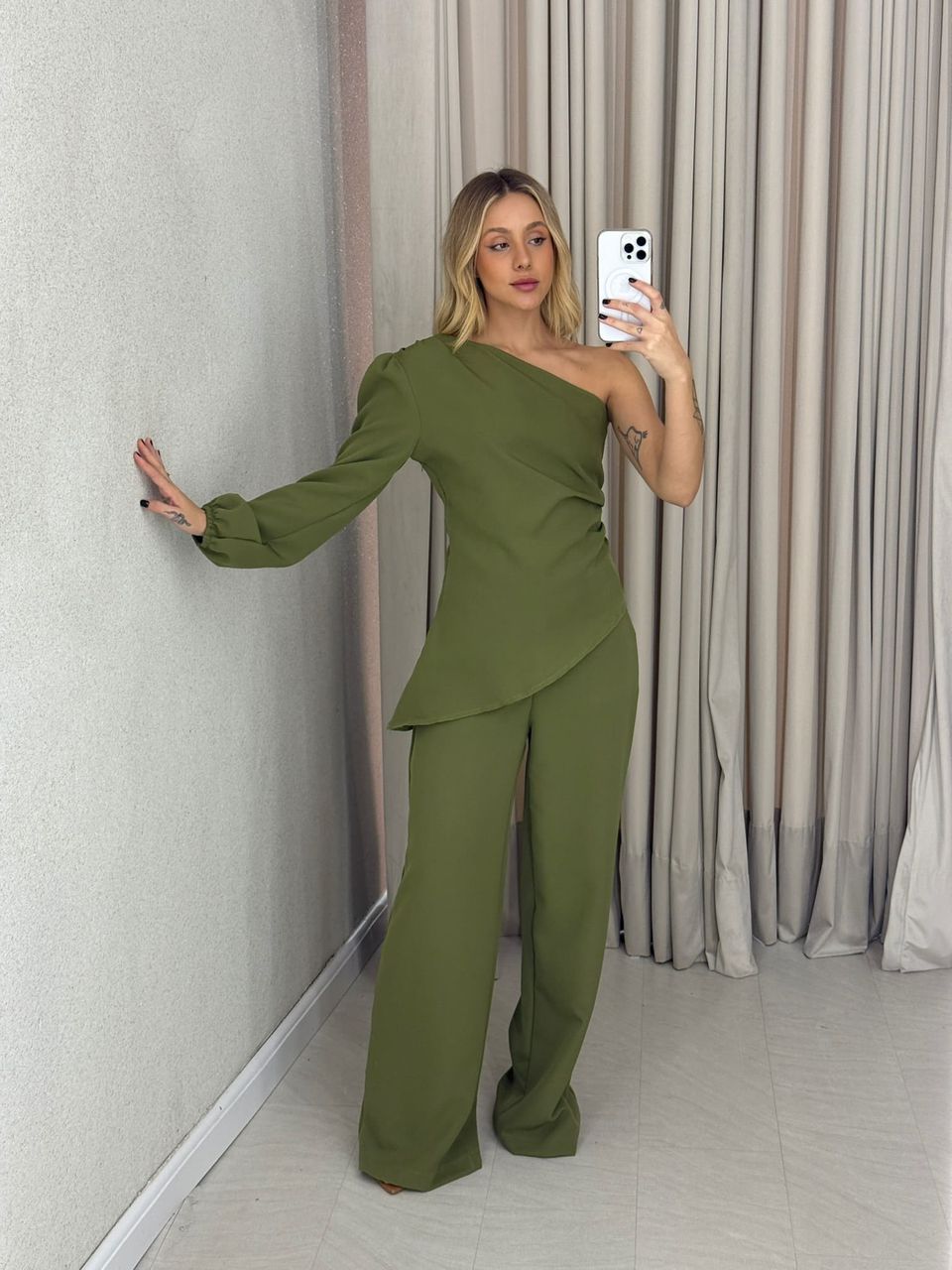 CONJUNTO DENISE NULA MANGA OLIVA