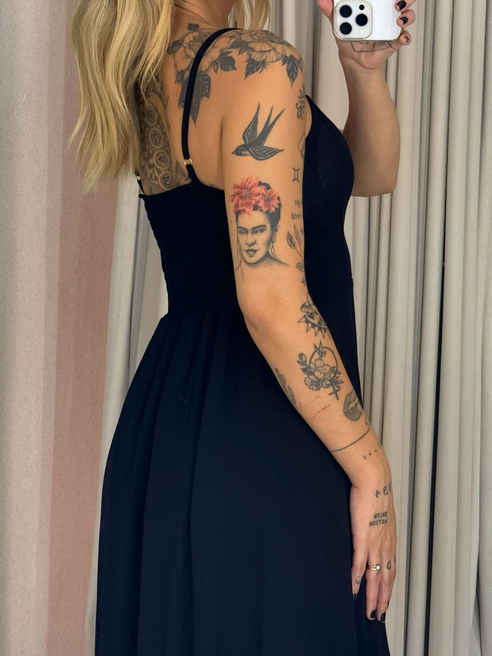 VESTIDO AMANDA ALÇA BOTÕES preto