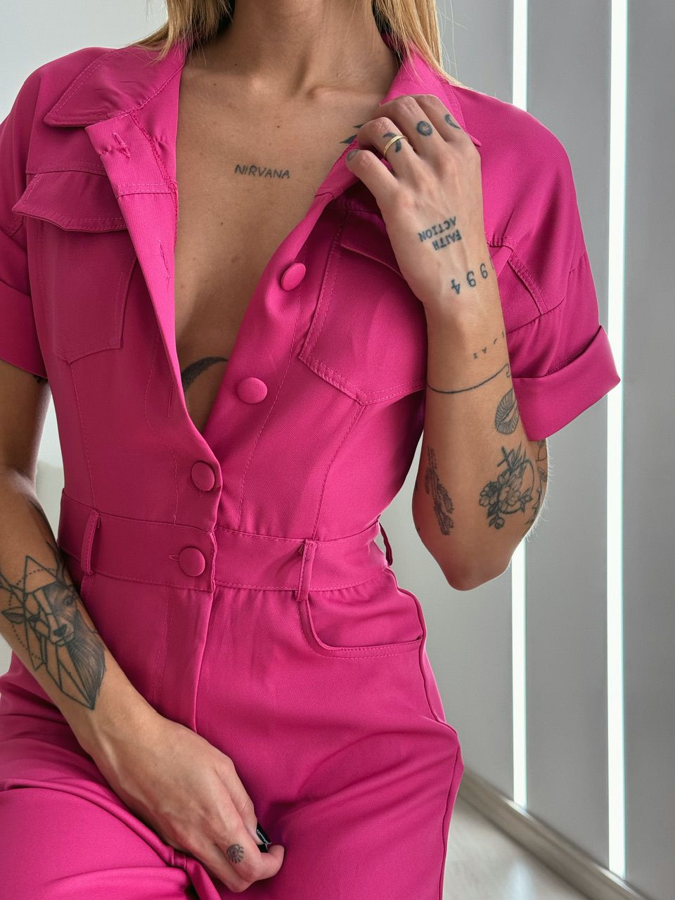MACACÃO LUIZA BOTÕES PINK
