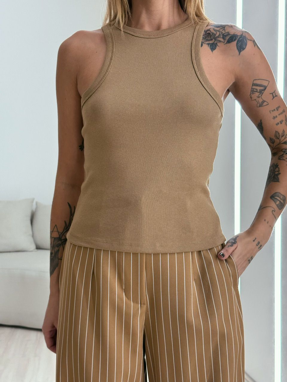 REGATA MARINA CANELADA NUDE
