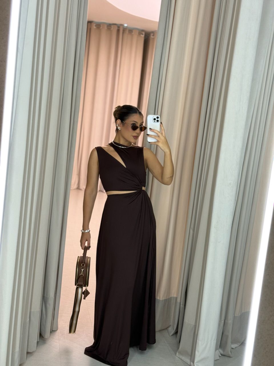 VESTIDO JORDANA DECOTE MARROM
