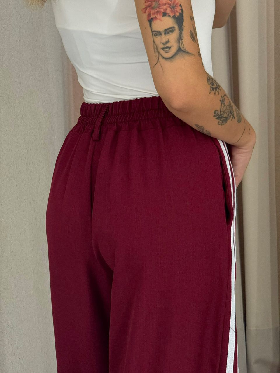 CALÇA KATHERINE LISTRAS CHERRY RED