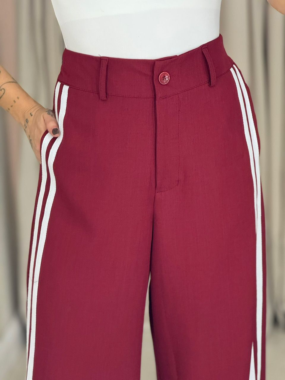 CALÇA KATHERINE LISTRAS CHERRY RED